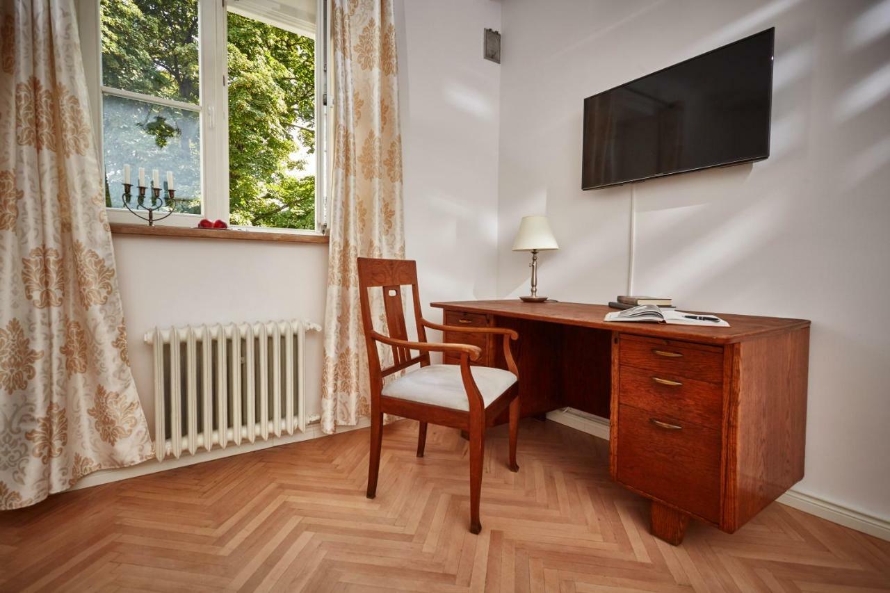 Appartement Mariensztat / Old Town Place For *